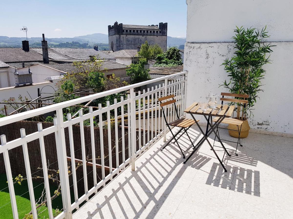 Casa Grande Do Costureiro-Para Grupos En Portomarin Con Terraza Y Vistas Ngoại thất bức ảnh